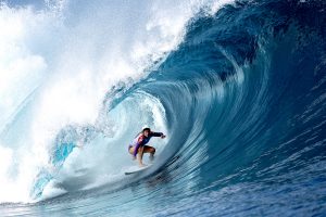 Surf Lessons Newquay: Tailored Training for Aspiring Surfers